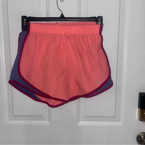 Nike athletic dri fit shorts /b1093 - Picture 3 of 4